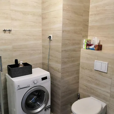 Robi 2 Apartamento